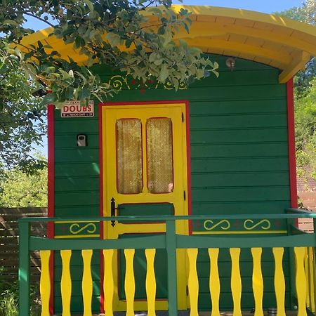 La Roulotte De Moulin Rouge Villa Audelange Екстериор снимка
